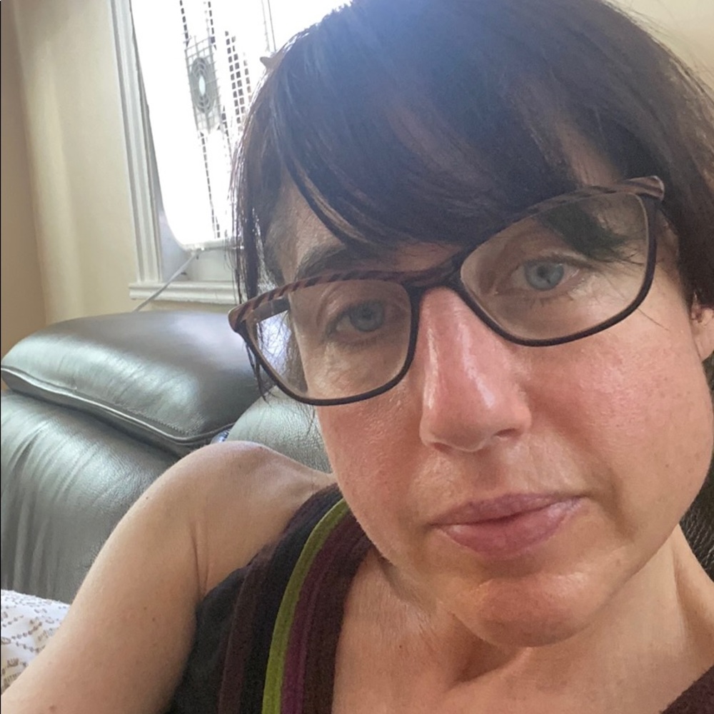 Meet your Posher, Lilly a
